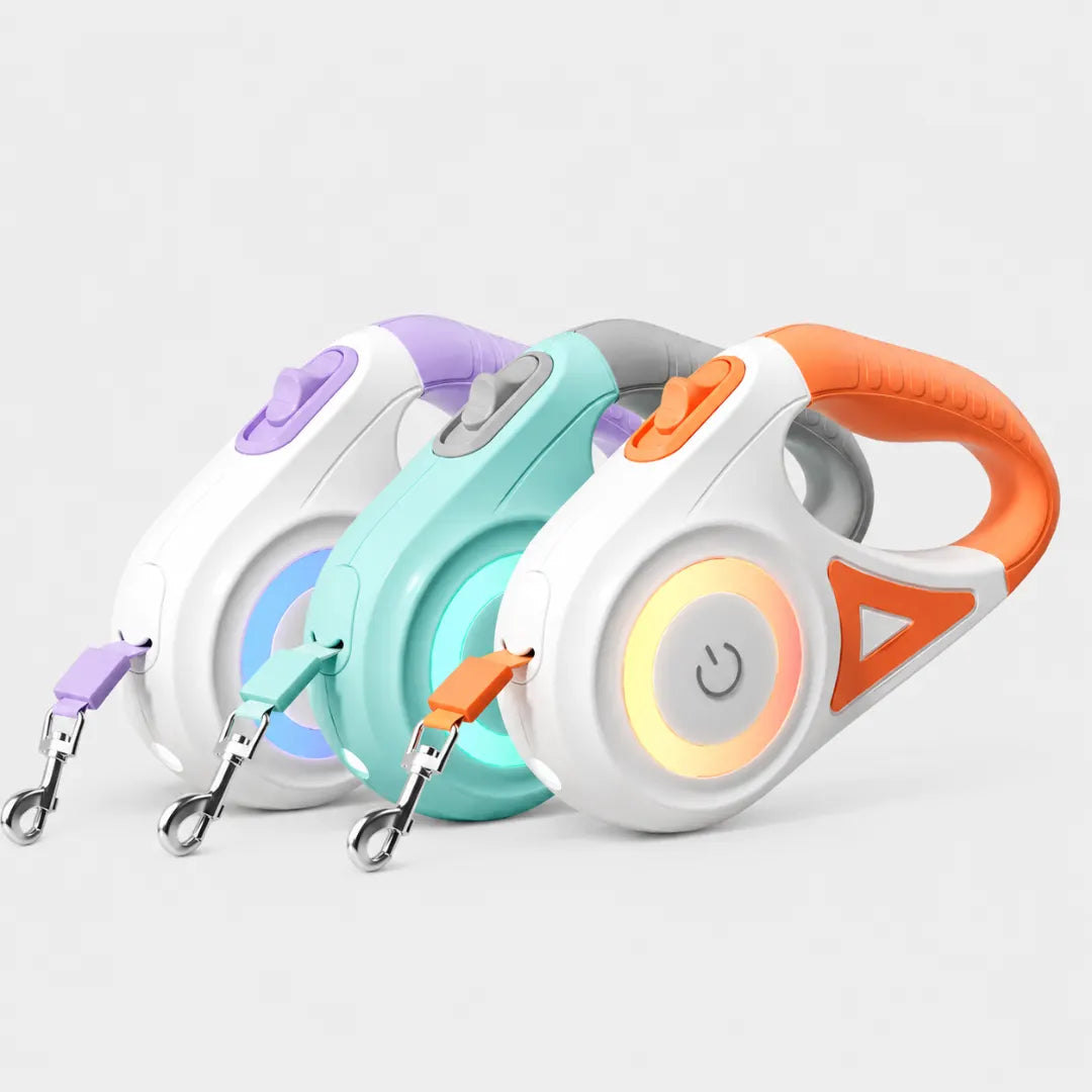 GlowLead™ Retractable Night Leash